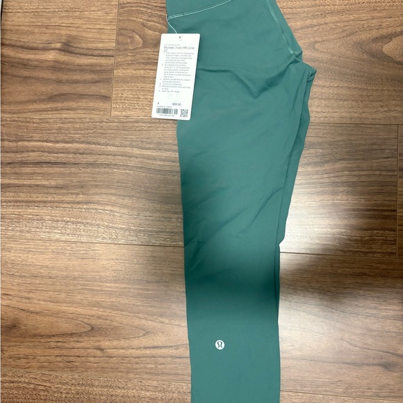 Lululemon Wunder Train HR Crop 23” - Picture 2 of 3